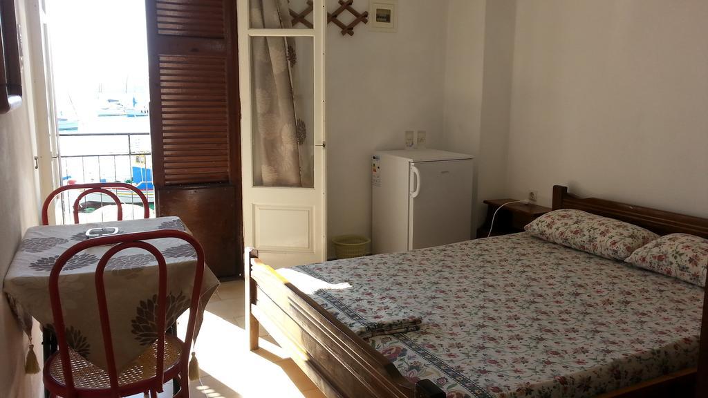 Marina'S Rooms Lipsi Habitación foto